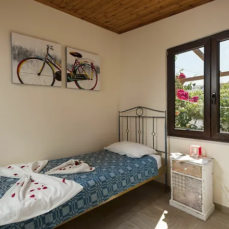 Sea Front Suites, Maisonettes & Agia Marina
