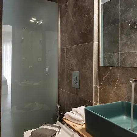 Villa Sea Front Suites, Maisonettes & Apartments