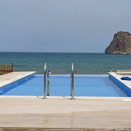 Sea Front Suites, Maisonettes & Apartments Villa