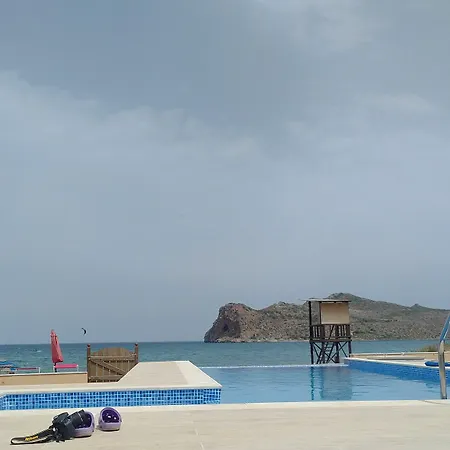 Villa Sea Front Suites, Maisonettes & Apartments