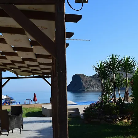 Villa Sea Front Suites, Maisonettes & Apartments Agia Marina (Crete)