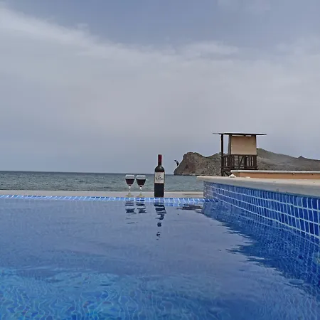 Sea Front Suites, Maisonettes & Apartments Villa *